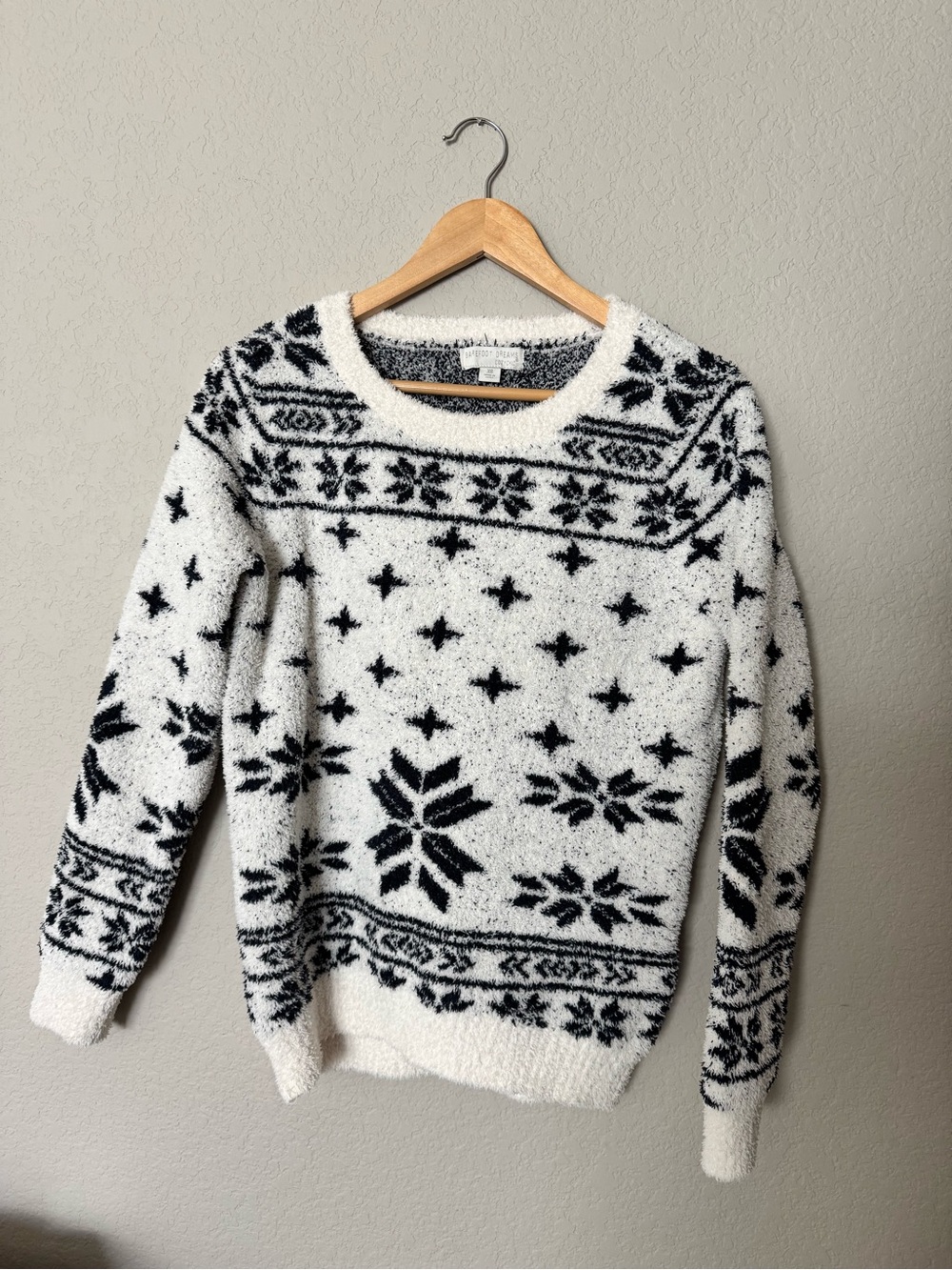 Barefoot Dreams Black & White Nordic Snowflake Crewneck Sweater